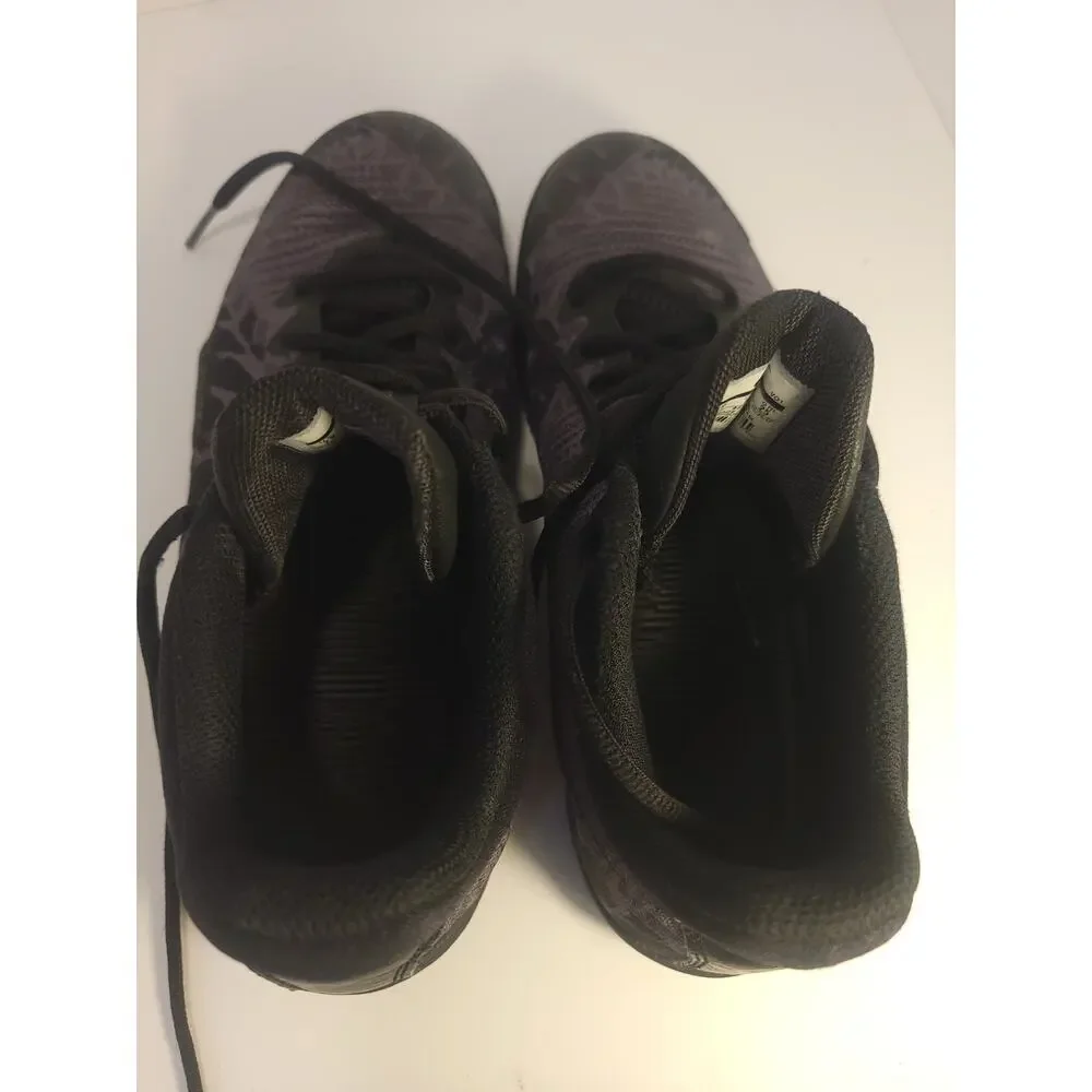 Nike Kobe Bryant Basketball Mamba Rage GS Black Grey Size 7y